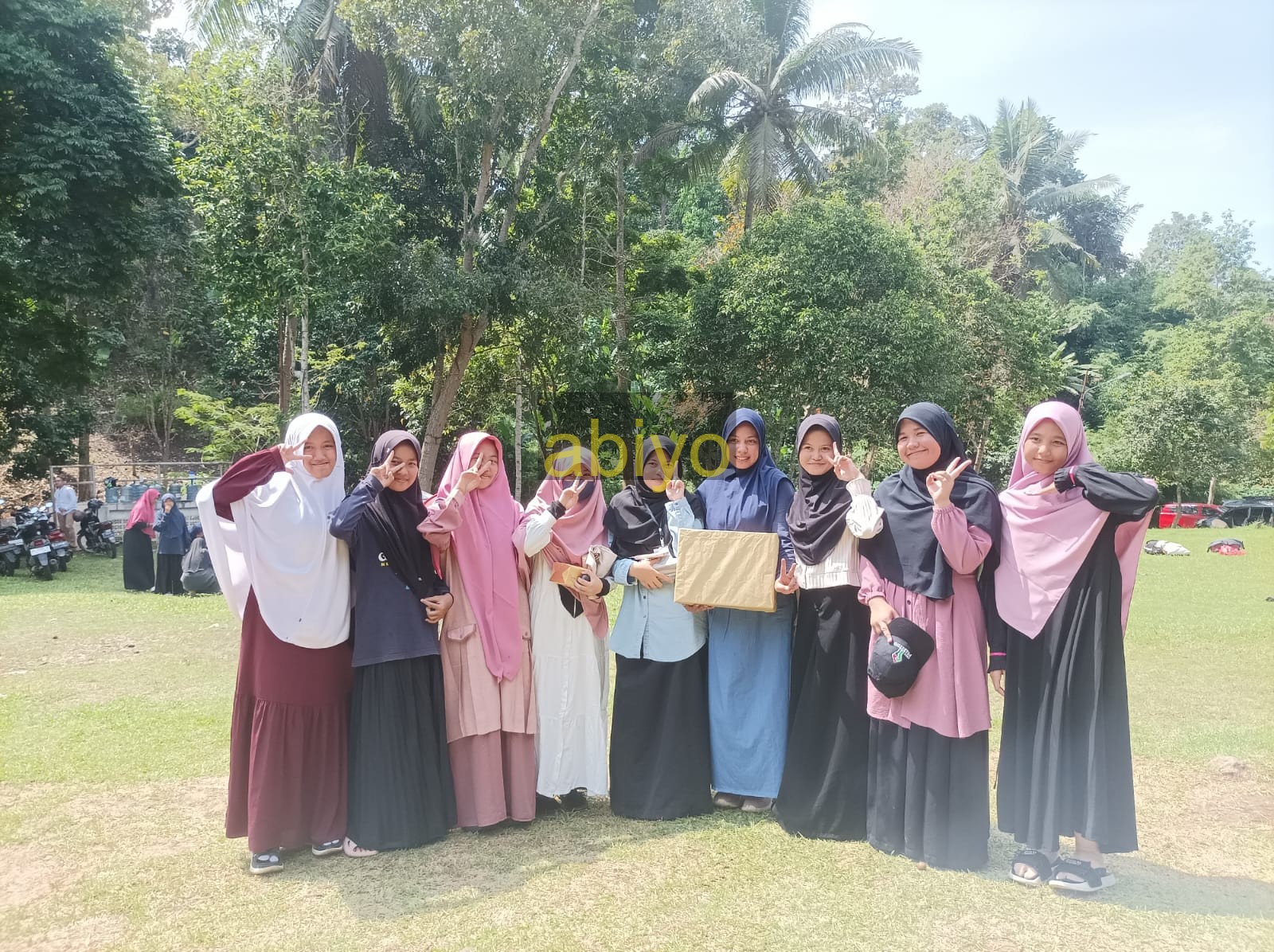 berita kemah dengan spasi